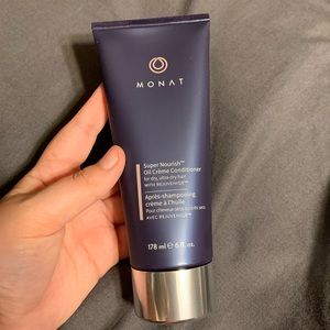 Monat super nourish crème conditioner